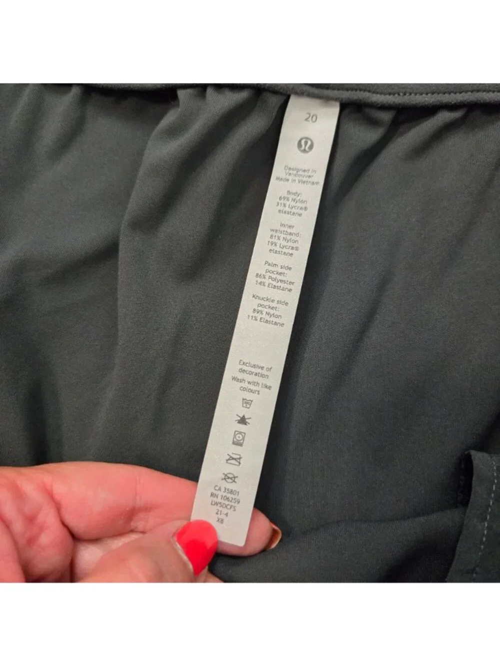 Lululemon Women's Size 20 Keep Moving Pull-On Ankle Pants 7/8 High-Rise Grey